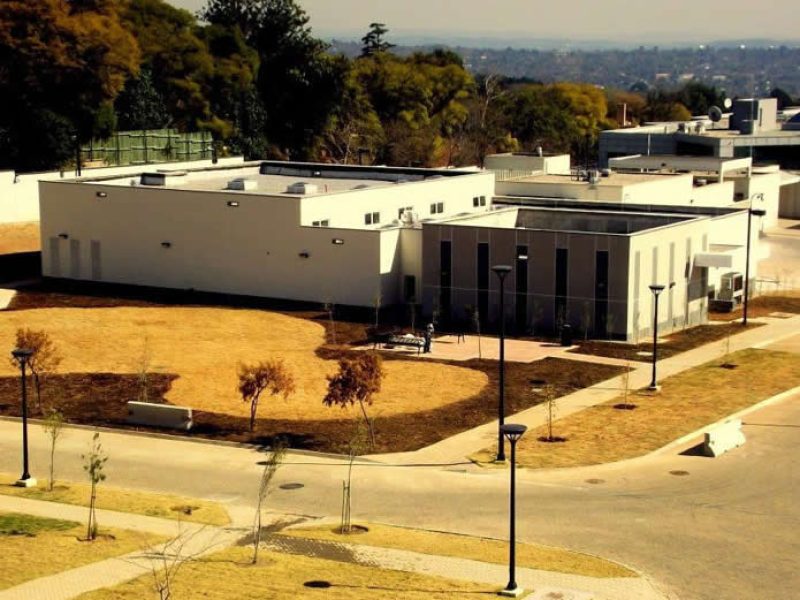 johanesburg-amerikan-konsoloslugu_003